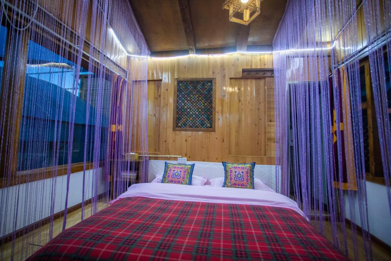 Shangri-La King Gesar Guesthouse Εξωτερικό φωτογραφία
