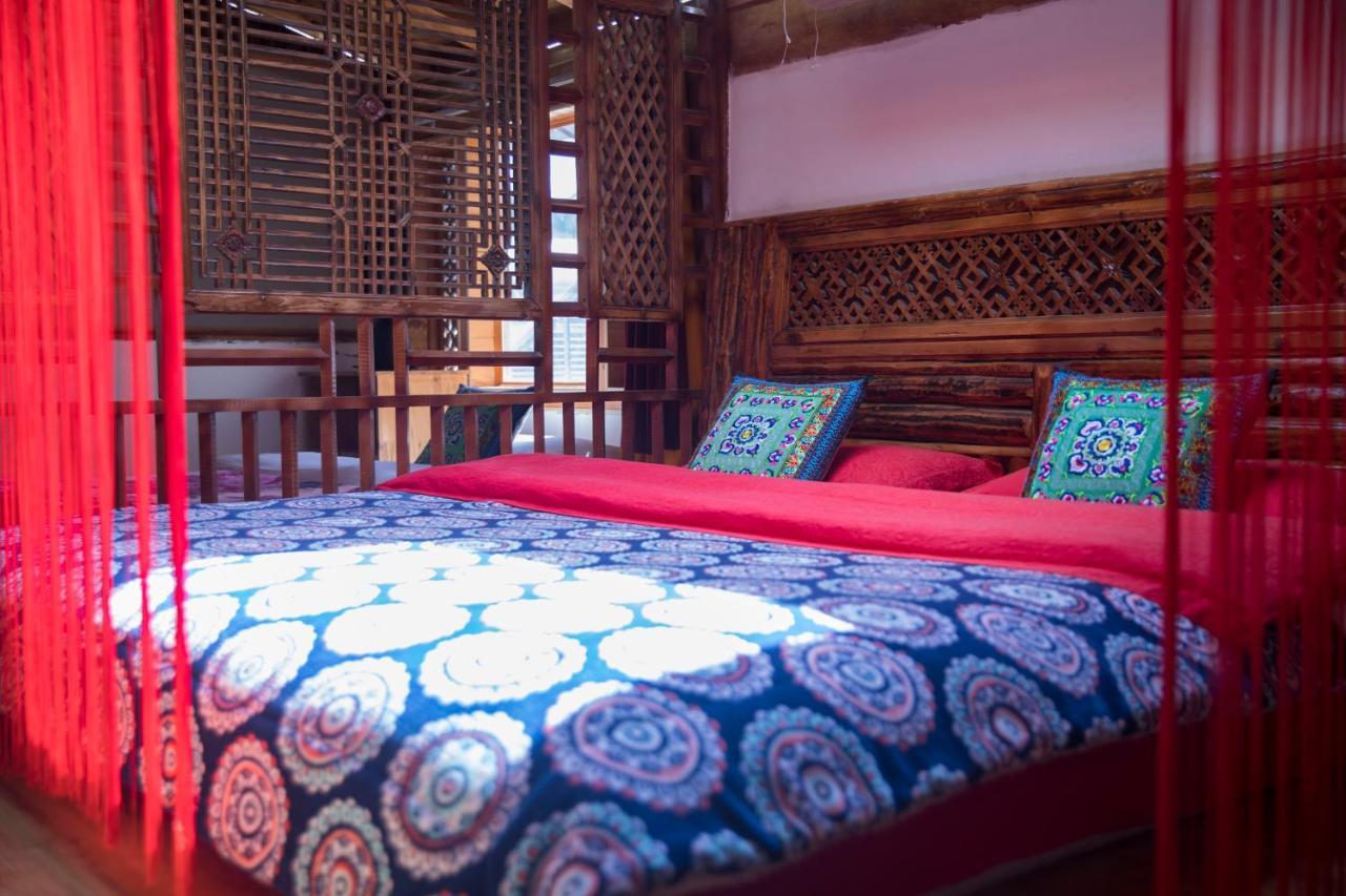 Shangri-La King Gesar Guesthouse Εξωτερικό φωτογραφία